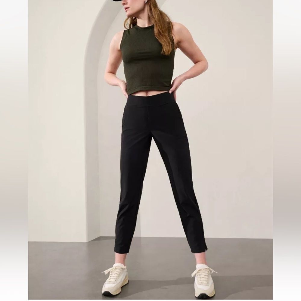 NWT New ATHLETA Brooklyn Ankle Pant Gloss Stripe Black 8